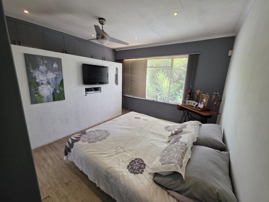 6 Bedroom Property for Sale in Heuwelsig Free State